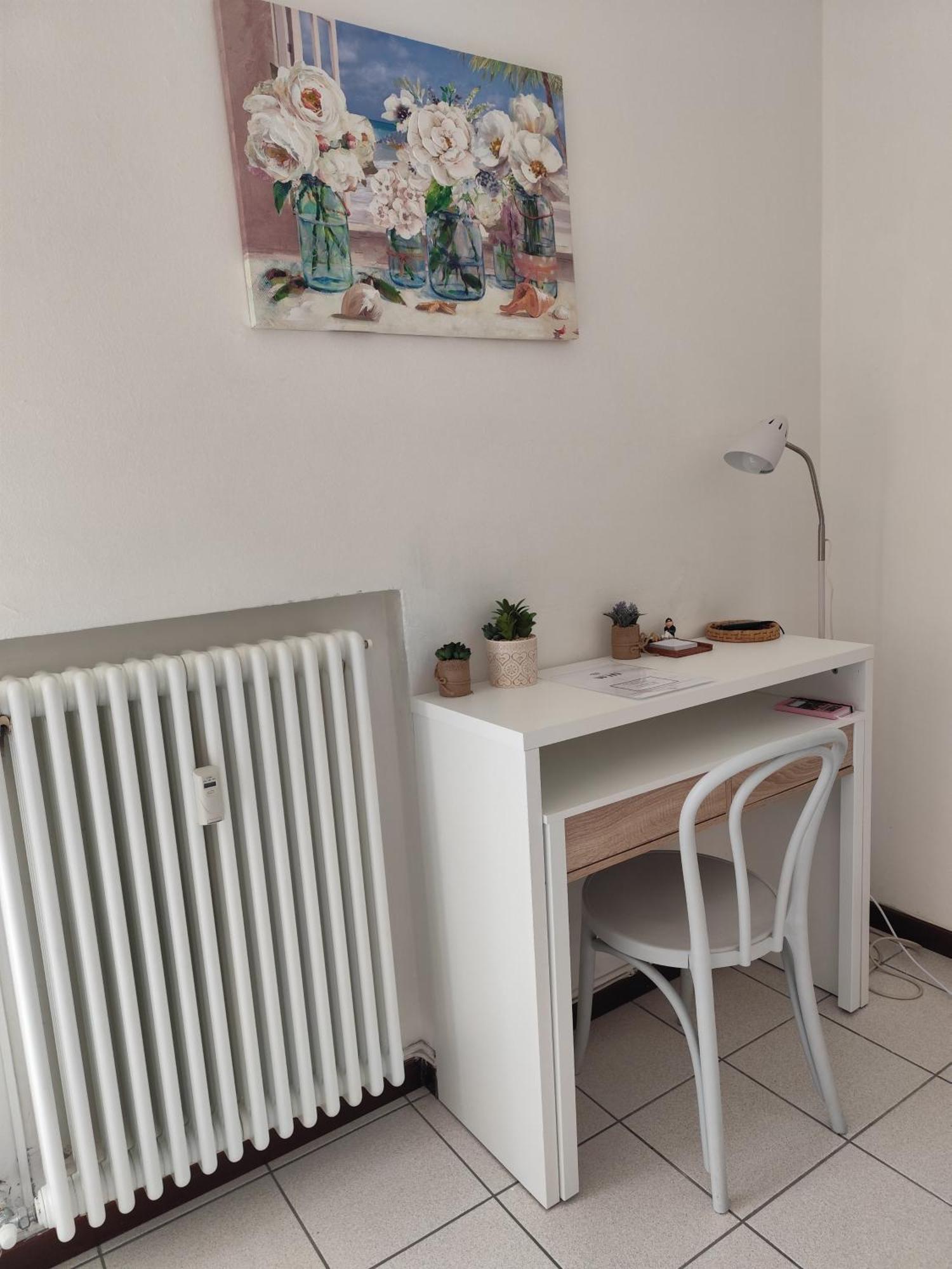 Residenza Tiziana Apartman Luino Kültér fotó